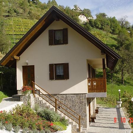 Holiday Home Baron Radece ภายนอก รูปภาพ
