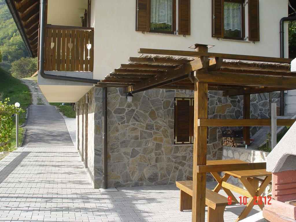 Holiday Home Baron Radece ภายนอก รูปภาพ