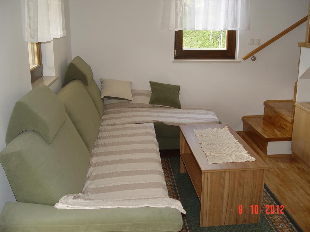 Holiday Home Baron Radece ภายนอก รูปภาพ