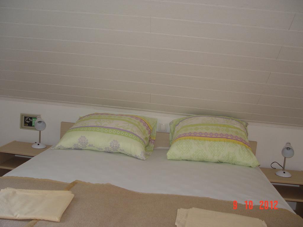 Holiday Home Baron Radece ภายนอก รูปภาพ
